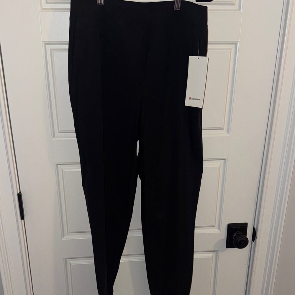 NWT Lululemon Adapted State HR Jogger